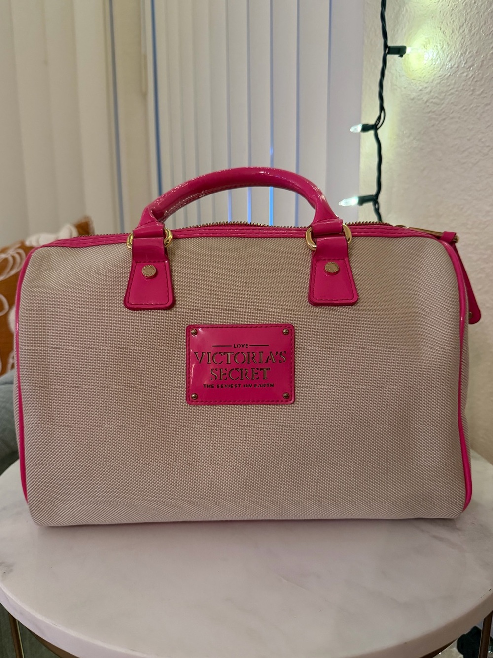 2000s Victoria's Secret pink & cream purse